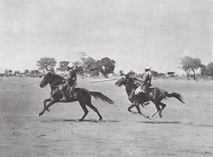 Afrique : Arabes Aulad Hamid en armure de mailles - Hugo Adolf Bernatzik