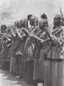 Afrique : Femmes Aulad Hamid battant le temps lors d