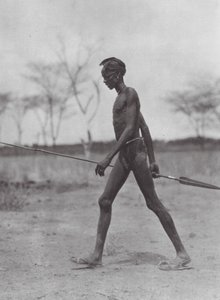 Afrique : Guerrier Dinka avec lance