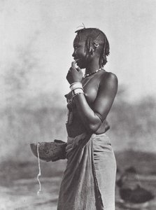 Afrique : Fille Eliri des montagnes de Dar Nuba - Hugo Adolf Bernatzik