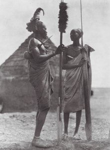 Afrique : Shilluks en tenue de fête - Hugo Adolf Bernatzik