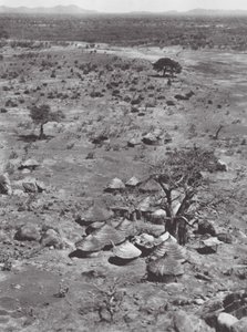 Afrique : Vue des plaines depuis le mont Talodi - Hugo Adolf Bernatzik