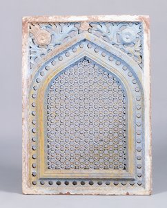 Une arche en jali de grès rouge dans un cadre, avec un motif stellaire, XVIIIe siècle - Indian School