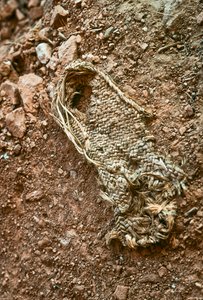 Une sandale faite à la main par les Anasazi à Grand Gulch, Utah