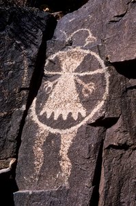 Pétroglyphe Anasazi, gravures dans les murs au Nouveau-Mexique - Ira Block
