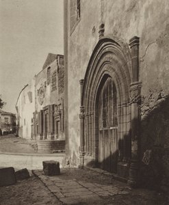 Sicilia / Sicilia : Sciacca, portail gothique (photo n/b) - Italian Photographer
