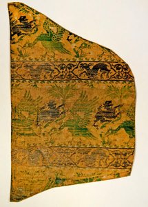 Broderie avec oiseaux et animaux