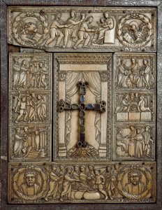 Couverture évangélique connue sous le nom de « Dittico delle cinque parti » (Diptyque des cinq parties) en ivoire décorant des épisodes de la divinité de jus. 5ème siècle - Italian School