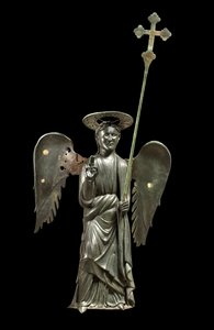 Saint Gabriel Archange tenant une croix processionnelle, statue en bronze du XIIe siècle, Croix de 1369 - Italian School