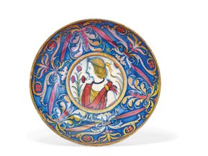 Plat à pied en majolique ombrienne or et rubis, de Deruta à Gubbio, vers 1510-20