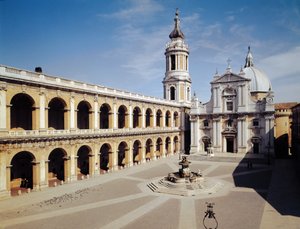Vue de la façade, construite entre 1570 et 1587