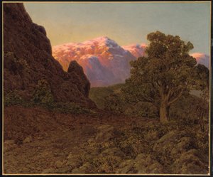 Lever de soleil sur la montagne