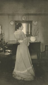 Portrait de Mme C. - J. Craig Annan