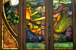 Nancy (département 54), Art Nouveau, Chambre de Commerce et Bourse, Vitrail par Jacques Gruber (1870-1936)