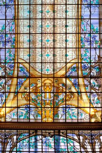 Nancy (département 54), Art Nouveau, « La verrière aux Clématites » (1901), vitrail de Jacques Gruber (1870-1936), au Crédit Lyonnais, rue St Georges