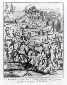 Les Indiens attaquent les prêtres et autres et incendient leurs maisons, gravure de 