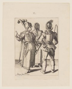 Une grande dame en tenue orientale, un homme avec une bite attachée à sa ceinture et une femme voilée jouant du pilon, extrait de The Masquerades (Les mascarades)