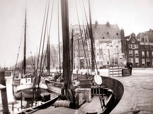 Bateaux sur le canal, Rotterdam, 1898