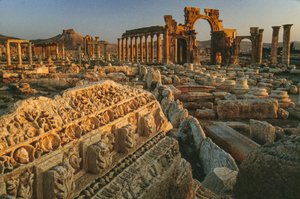 Vue des ruines romaines à Palmyre. PALMYRE, SYRIE.