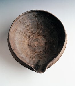 Bol de cuisine en grès pour broyer et mélanger les aliments (Suribachi), produit à Bizen, période Momoyama