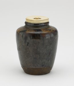 Boîte à thé, type katatsuki, Seto, préfecture d