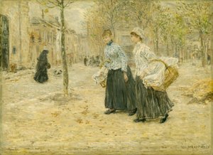 Deux lavandières traversant un petit parc à Paris