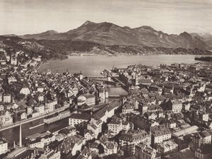 Suisse : Lucerne, depuis le Gutsch, en direction du lac et du Rigi - Jean Gaberell
