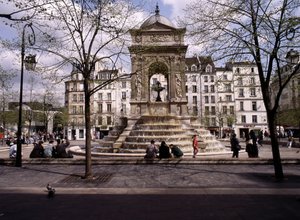 Fontaine des Innocents à Paris