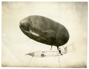 Dirigeable "California Arrow"