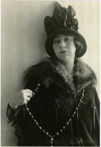 Zoë Akins, auteur de Déclassée, vers 1905-40 - Jessie Tarbox Beals