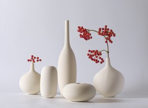 Vases en céramique « Baies rouges » - Jia Chen