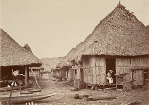 Paysage tropical, rue, Chipigana - John Moran