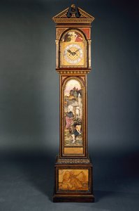 Horloge longcase à fronton de la fin du XIXe siècle