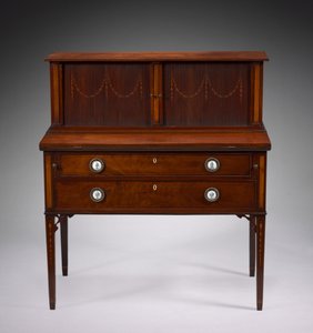 Bureau tambour, vers 1800