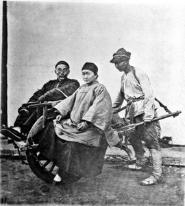 Chine, le pousse-pousse vers 1870 (photo) - John Thomson