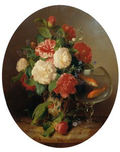 Bouquet de fleurs avec bocal à poissons rouges