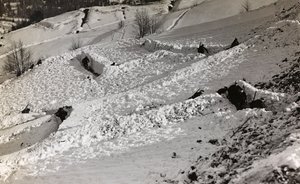 Tranchées dans la neige - Josef Zohles