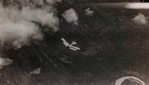 Un avion autrichien survole - Josef Zohles