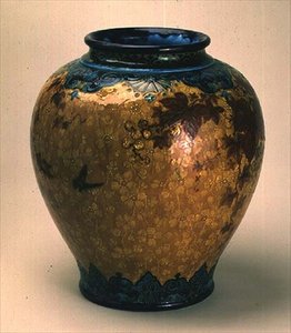 Vase, vers 1880