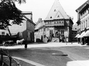Un ancien Hôtel sur la Place de la Ville, Goslar, c.1910