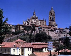 Vue de la cathédrale depuis le sud, 1525-77 - Juan and Rodrigo Gil de Hontanon