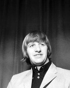 Les Beatles en concert au Vélodrome Vigorelli, Milan 24/04/1965 - Alec Hunter