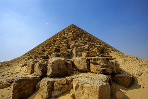 Ancien Empire égyptien ; Pyramide à Dahchour ; Égypte ; Ancien Empire - Kenneth Garrett