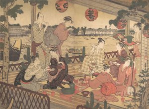 Deux jeunes hommes et plusieurs femmes dînant dans une maison de thé sur la rive de la rivière Sumida