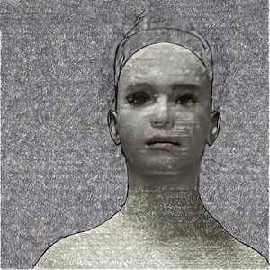 Annerose avec un regard critique sur le monde