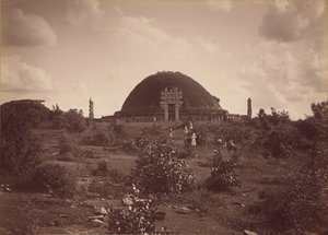 Vue générale de Sanchi Tope depuis le nord