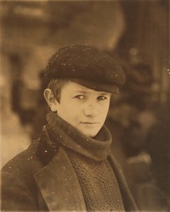 Chef de kiosque à journaux, Utica, État de New York - Lewis Wickes Hine