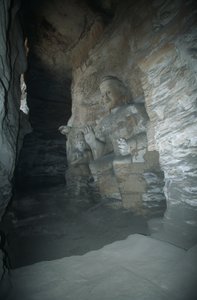 Chine, province du Shanxi, statue de Bouddha en grès dans les grottes de Yungang
