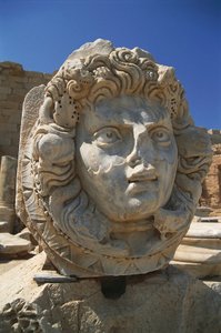 Libye, Tripolitaine, Leptis Magna, Forum Sévérien, tête de Néréide