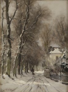Un chemin enneigé en hiver